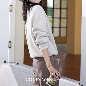 Unisex 100% cashmere crew neck sweater size M